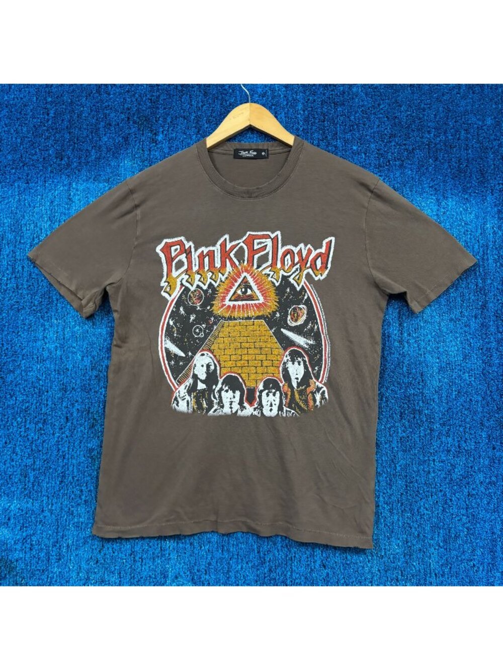 Pink Floyd Graphic T-Shirt Size Medium